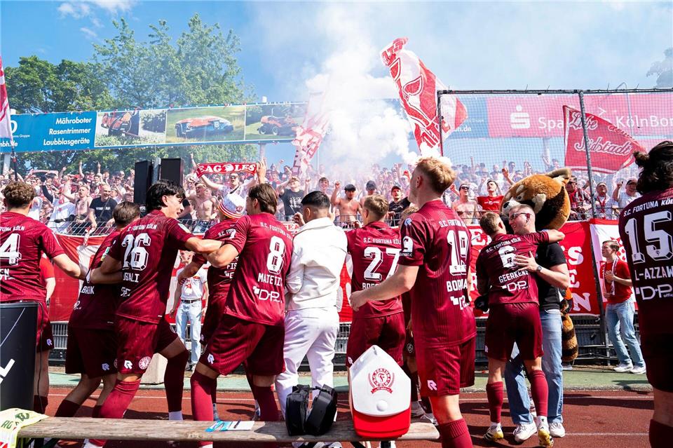 Fortuna Köln kehrt nach sieben Jahren in die 3. Fußball-Liga zurück.Marco Bader/HMB Media/dpa