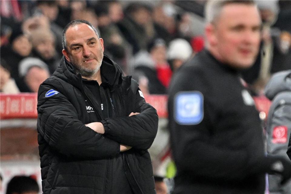 Frank Schmidt ist nach der Niederlage in Mainz bedient.Torsten Silz/dpa