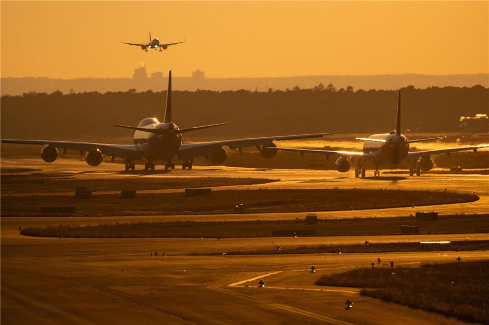 Frankfurt ist das größte Luftdrehkreuz in Deutschland. Boris Roessler/dpa