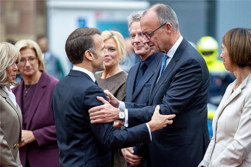 Frankreichs Präsident Emmanuel Macron ist Ehrengast in Saarbrücken.Pinter Laszlo/dpa