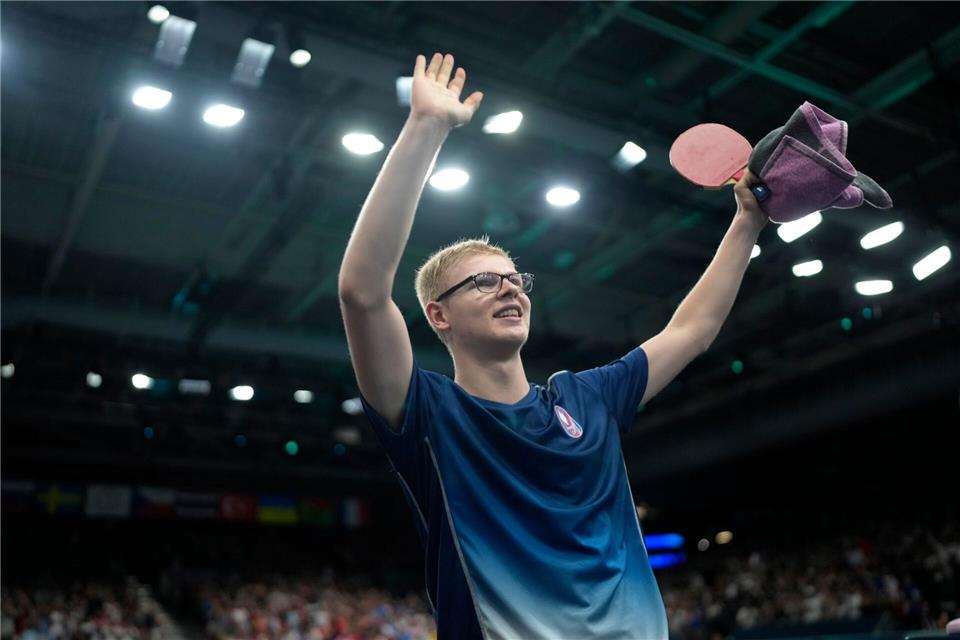 Franzosen zu stark: Tischtennis-Team verliert EM-Halbfinale Frankreichs Tischtennis-Star Felix Lebrun.Petros Giannakouris/AP/dpa