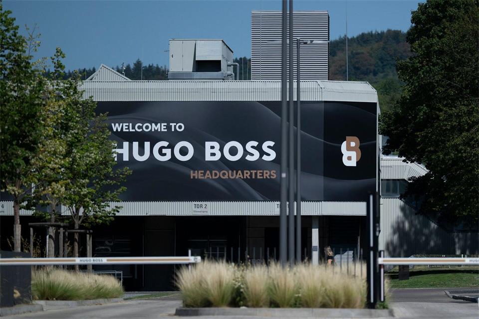 Frasers lässt bei Hugo-Boss-Übernahme nicht locker. (Archivbild)Marijan Murat/dpa