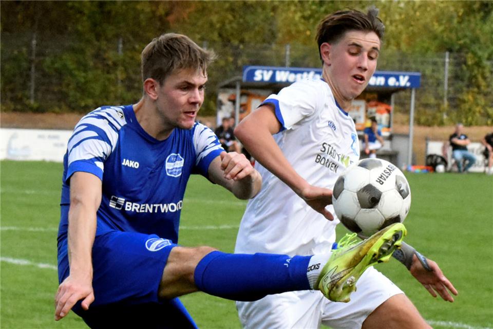 Frederik Büning (rechts) stieg in dieser Woche wieder ins Teamtraining ein und ist morgen wieder eine Gemener Option.