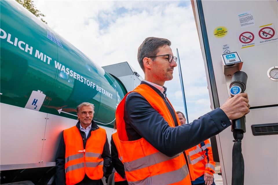 Freiburg setzt auf Wasserstoff-Fahrzeuge bei der Müllabfuhr.Philipp von Ditfurth/dpa