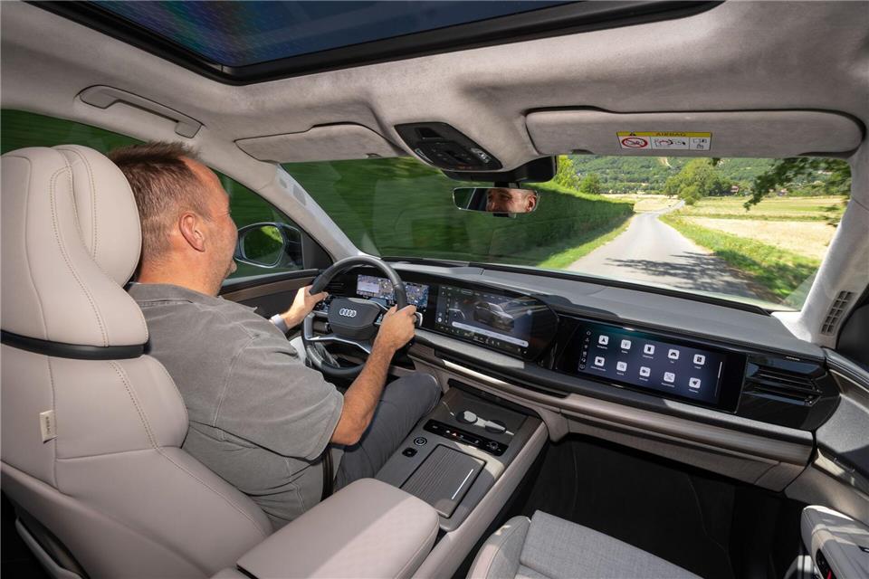 Freude am Fahren: Dem Tester hat’s hinter dem Lenkrad gefallen.Roman Raetzke/Audi AG/dpa-tmn