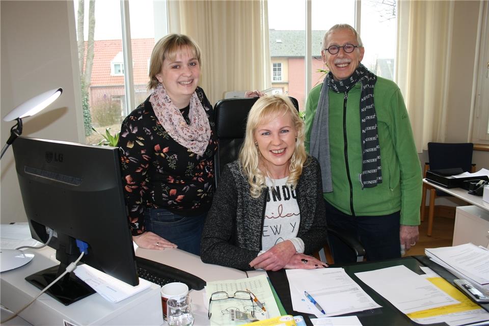 Freuen sich über Wünsche und Anregungen sowie viele Kursteilnehmer: (v. l.) Heike Simon, Doris Droste-Dassler und Hubert Epping.