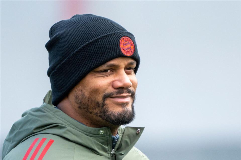 Freut sich auf ein Champions-League-Duell der Extra-Klasse: Bayern-Trainer Vincent Kompany.Peter Kneffel/dpa