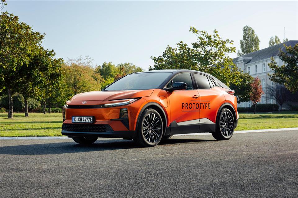 Frisches aus Fernost: Toyota will den neuen C-HR+ zum nächsten Frühjahr auf den Markt bringen.Lukas Wagneter/Toyota/dpa-tmn