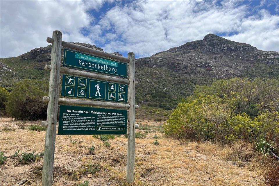Frischke wurde zuletzt am Fuße des Karbonkelbergs in Hout Bay gesehen, als er zu einer Wanderung aufbrach.Kristin Palitza/dpa