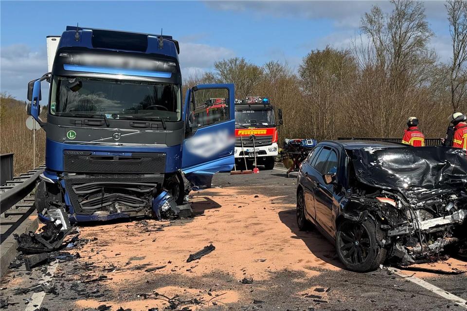 Frontalzusammenstoß in KIelAndré Klohn/dpa