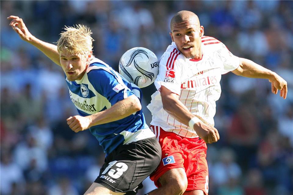 Früher beim Hamburger SV: Nigel de Jong (r). (Archivbild)picture-alliance/ dpa