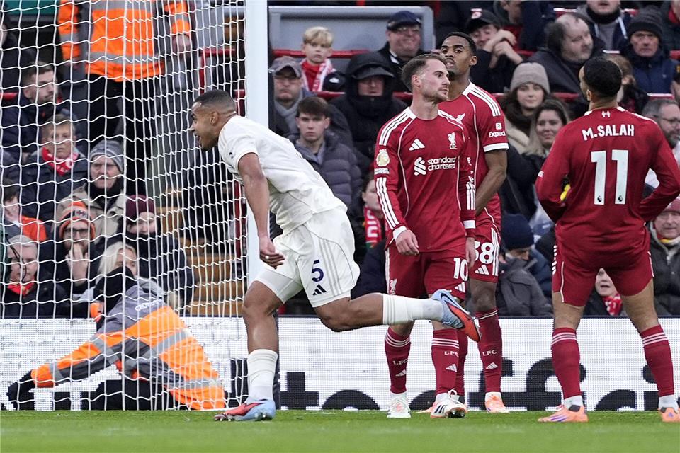 Frust bei Liverpool nach der sechsten Niederlage der Premier-League-Saison.Peter Byrne/PA Wire/dpa