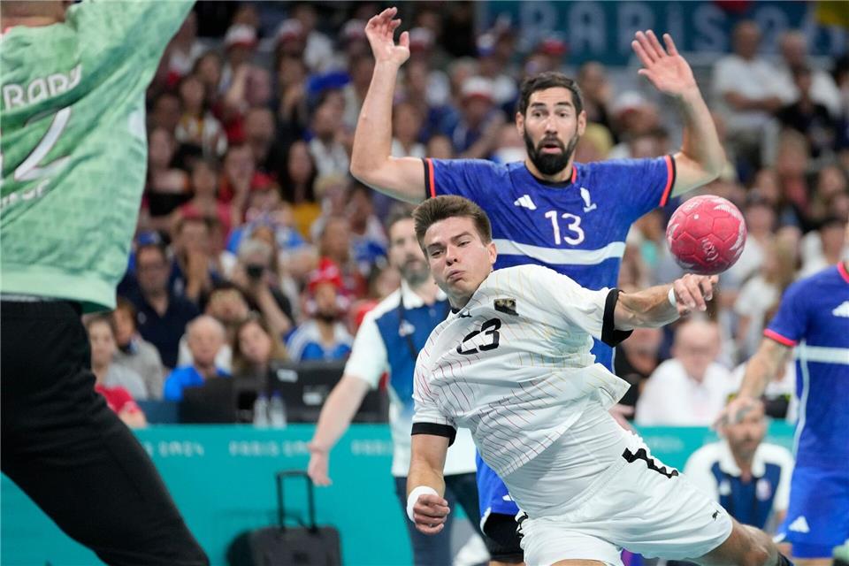 Führte Deutschland bei Olympia 2024 gegen Frankreich ins Halbfinale: Renars Uscins. (Archivbild)Brian Inganga/AP/dpa