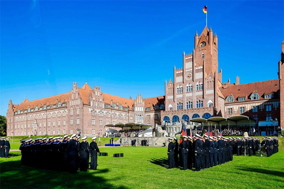 Führungswechsel an der Spitze der Deutschen MarineFrank Molter/dpa