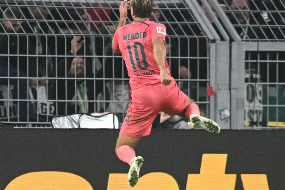 Füllkrug trifft zum 2:2 bei seinem Ex-Club.Bernd Thissen/dpa