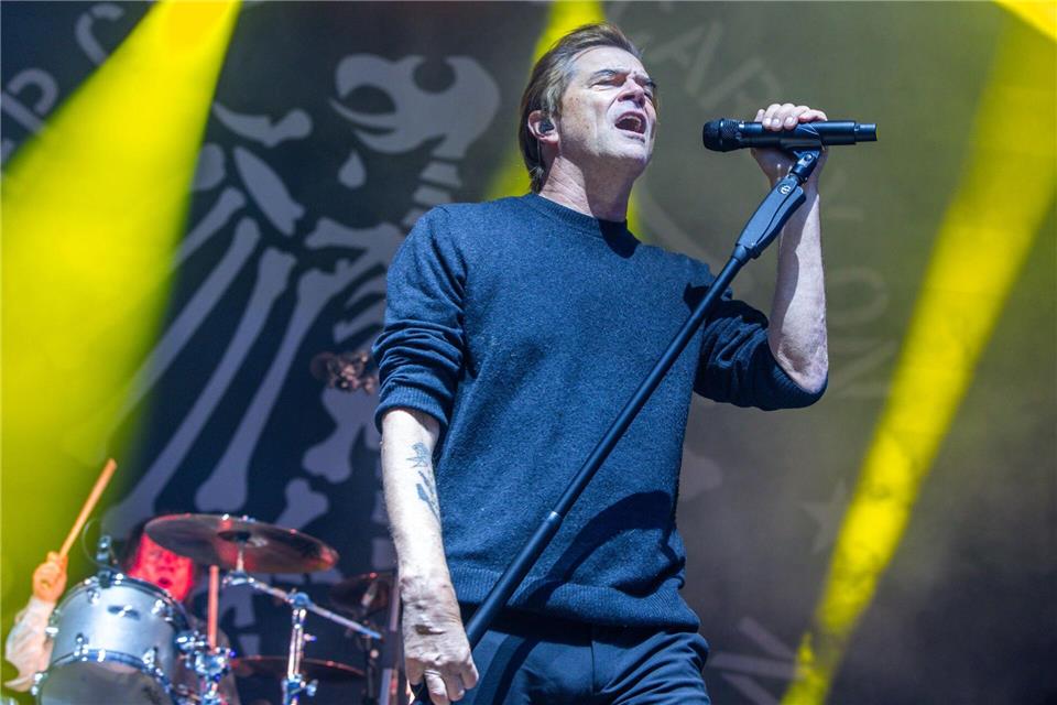 Für 2027 kündigte die Band um Frontmann Campino weitere Konzerte an. (Archivbild)Jens Büttner/dpa