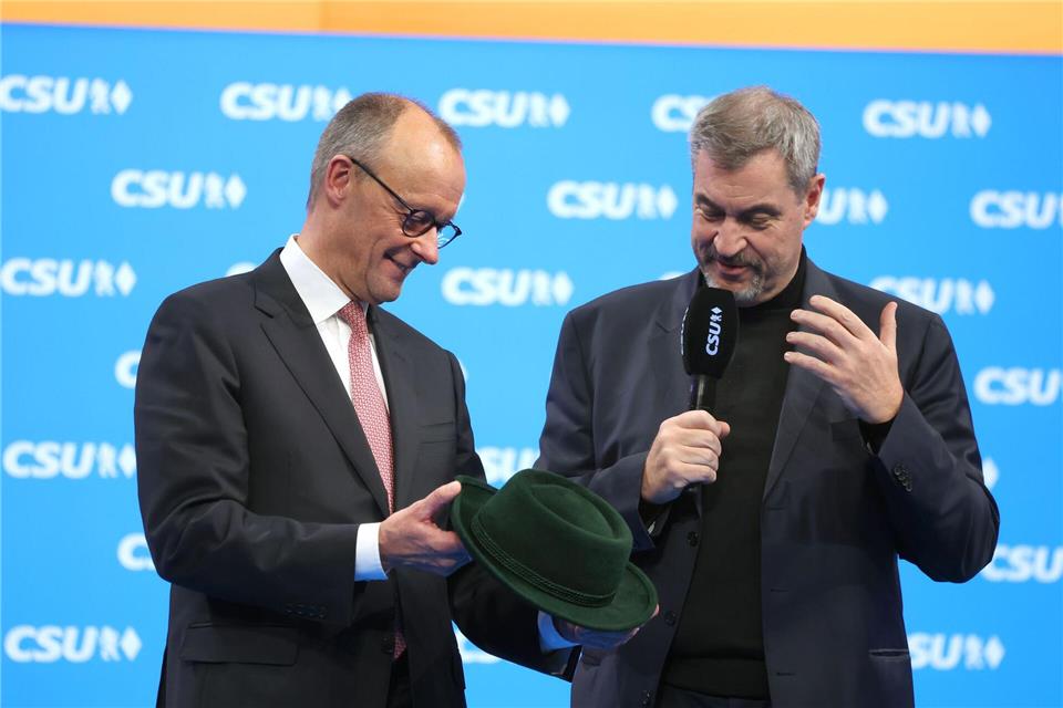 Für CDU-Chef Merz (links) gilt es derzeit, Aufgaben von historischer Bedeutung zu lösen. An diesem Erfolg würde die Politik gemessen. Karl-Josef Hildenbrand/dpa