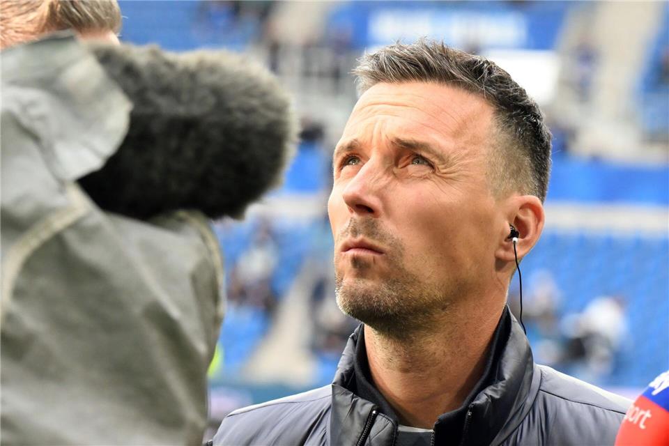 Für Christian Eichner wird der Trip nach Paderborn das letzte Auswärtsspiel mit dem Karlsruher SC. (Archivbild)Uli Deck/dpa