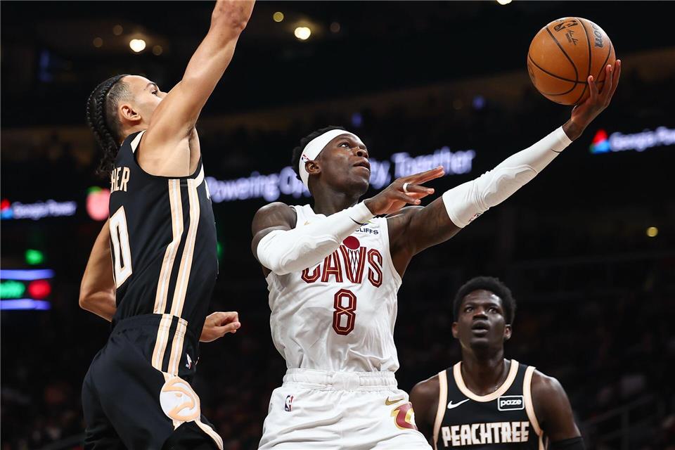 Für Dennis Schröder und die Cleveland Cavaliers gibt es nach zuvor vier Siegen in Serie wieder eine Niederlage.Colin Hubbard/AP/dpa