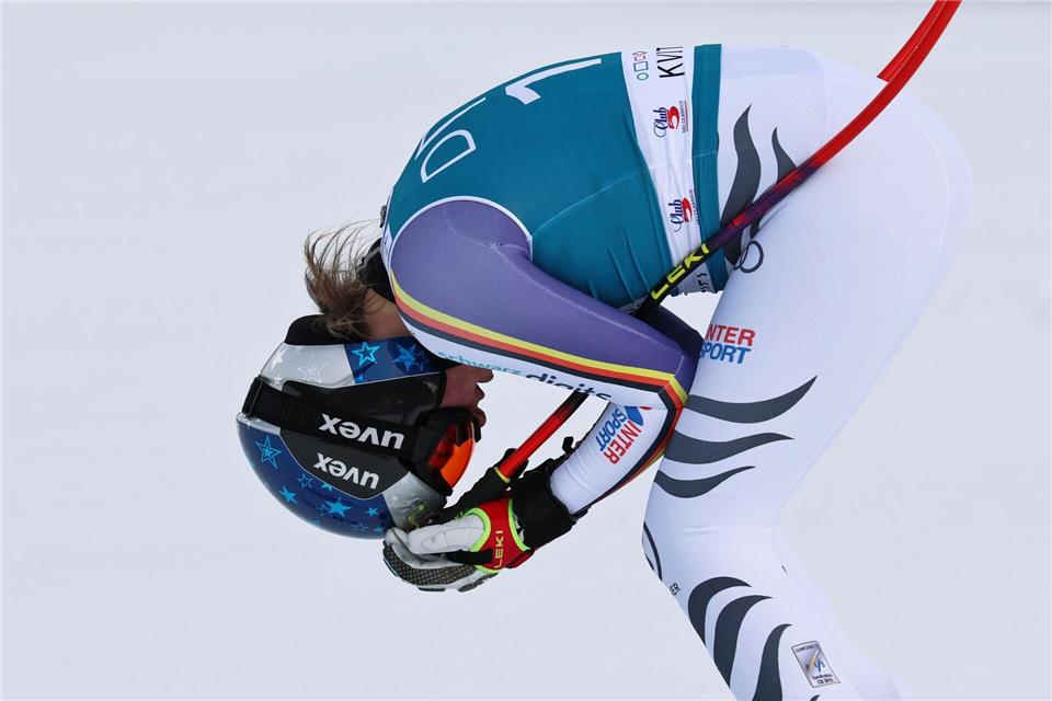 Für Emma Aicher reichte es nicht zum Gewinn des Abfahrts-Weltcups.Marco Trovati/AP/dpa