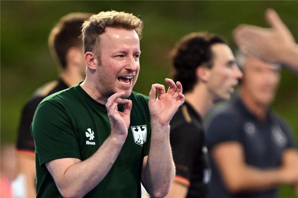 Für Herren-Bundestrainer André Henning steht aktuell die WM-Vorbereitung im Mittelpunkt. (Archivbild)Federico Gambarini/dpa