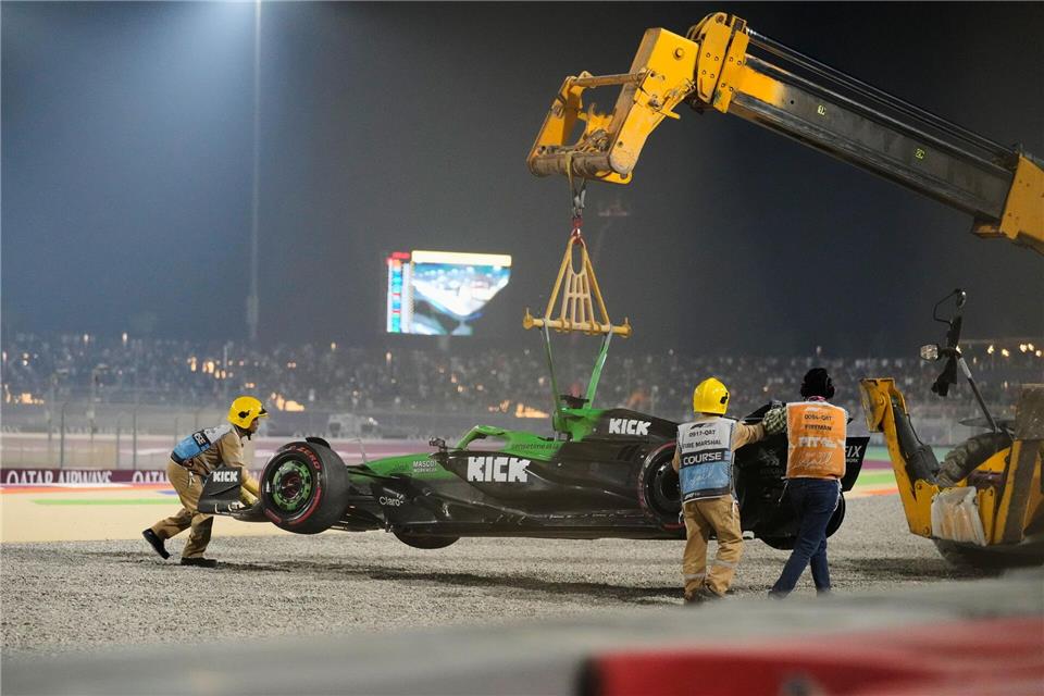 Für Nico Hülkenberg war nach einem Unfall früh Schluss.Darko Bandic/AP/dpa