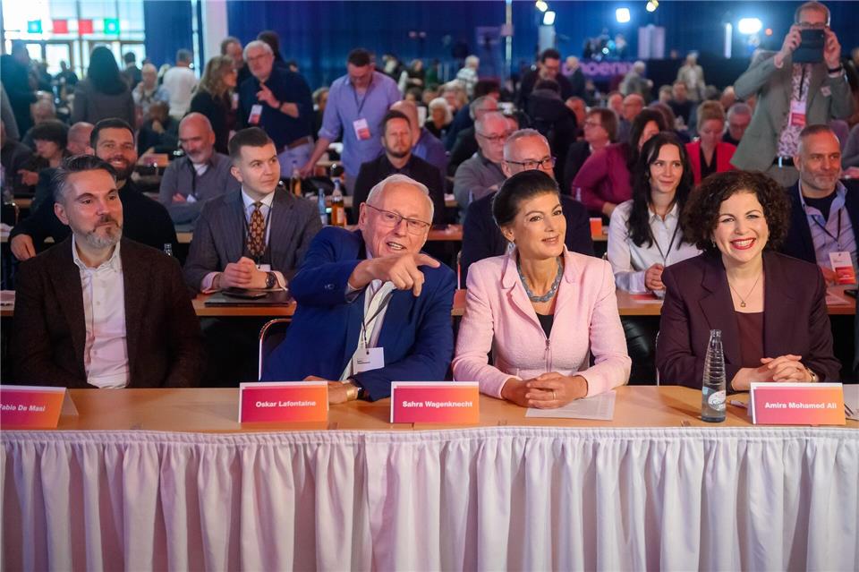 Für Parteigründerin Sahra Wagenknecht klatschten die Delegierten in Magdeburg zu Beginn minutenlang.Klaus-Dietmar Gabbert/dpa
