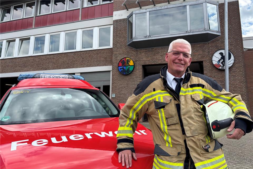 Für Stefan Döking (59) nähert sich der Abschied vom aktiven Dienst bei der Feuerwehr. Rund 20 Jahre leitete er die Feuer- und Rettungswache.