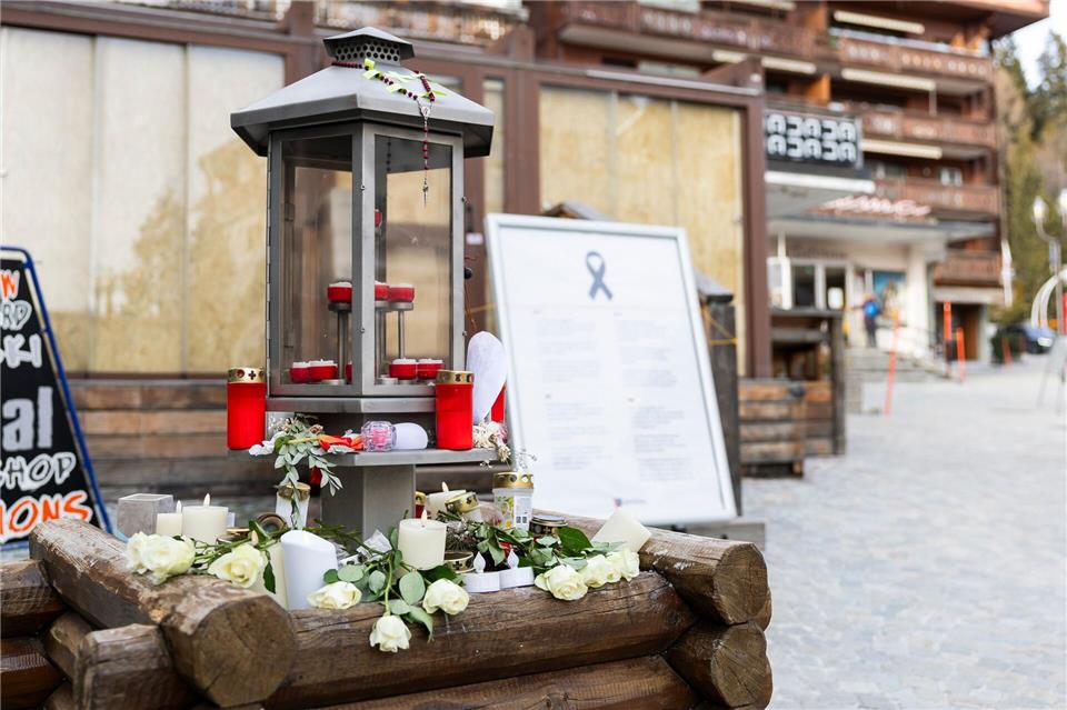 Für Überlebende und Angehörige ist nichts, wie es vor der Brandnacht von Crans-Montana war. (Archivbild) Cyril Zingaro/KEYSTONE/dpa