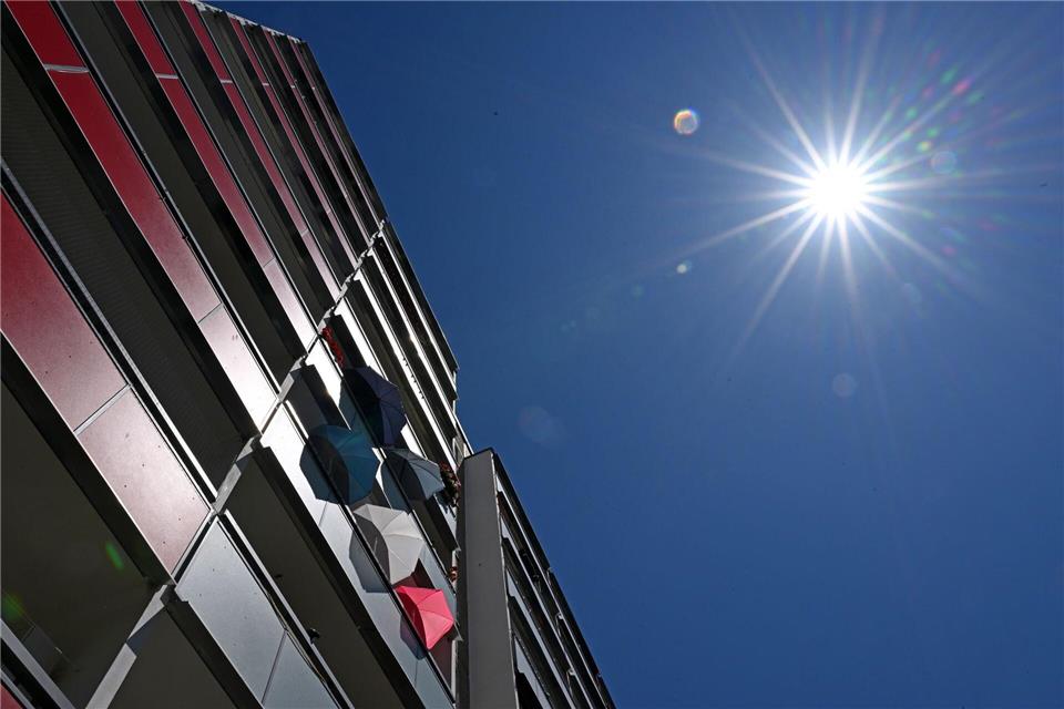 Für Wohnungssuchende in Ostdeutschland gibt es gute und schlechte Nachrichten. (Symbolbild)Martin Schutt/dpa