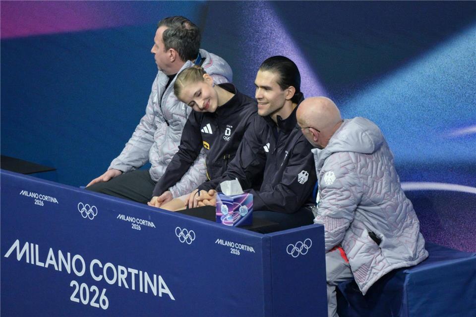 Für das deutsche Eiskunstlauf-Duo reichte es am Ende zu Bronze.Peter Kneffel/dpa
