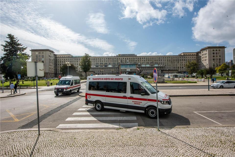 Für das kleine Mädchen kam nach acht Stunden jede Hilfe zu spät. (Archivbild)Paulo Mumia/dpa