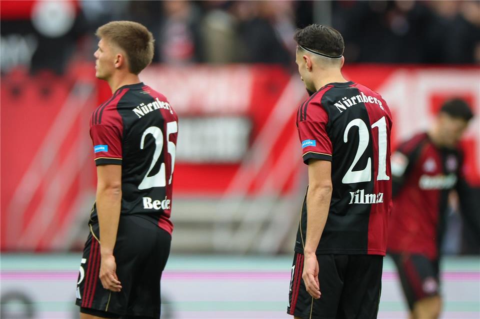 Für den 1. FC Nürnberg setzte es in der 2. Liga daheim gegen Kiel einen kleinen Dämpfer.Daniel Karmann/dpa