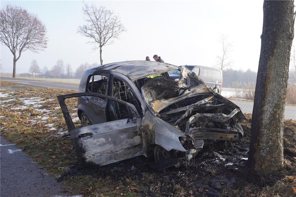 Für den Autofahrer kam jede Hilfe zu spät. (Symbolbild)Reinert/swd-medien /dpa