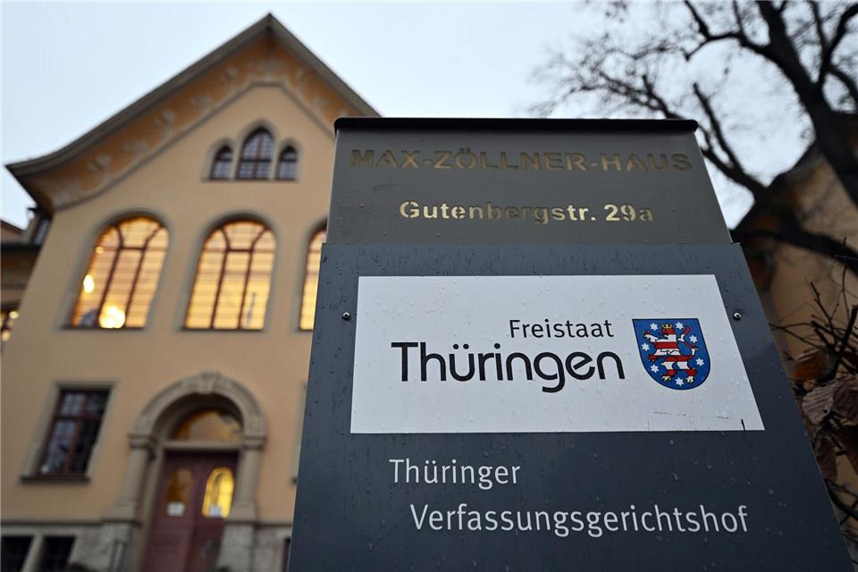 Für den Thüringer Verfassungsgerichtshof muss ein neues stellvertretendes Mitglied gewählt werden. (Archivbild)Martin Schutt/dpa