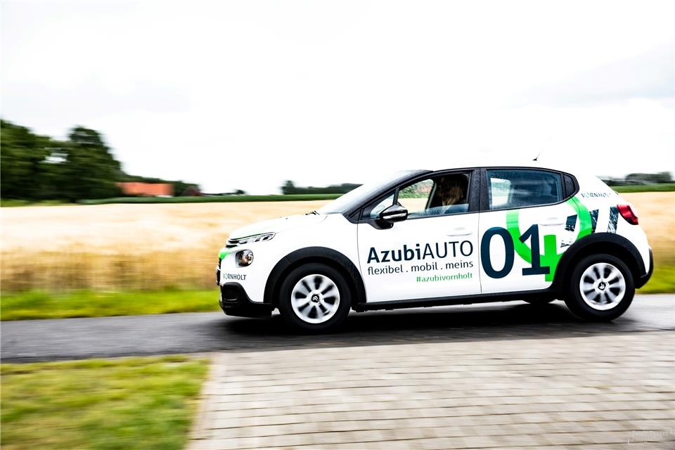 Für die Auszubildenden bei Vornholt gibt‘s ein Azubi-Auto.