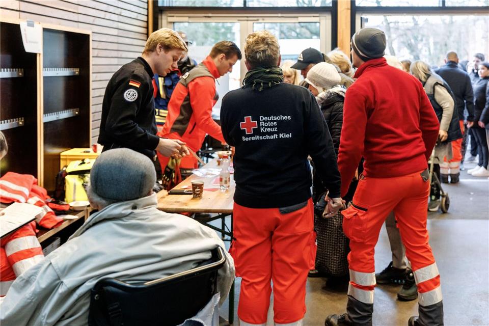 Für die Einwohner, die ihre Häuser und Wohnungen für die Bombenentschärfung verlassen mussten, standen Räume zur Verfügung.Markus Scholz/dpa