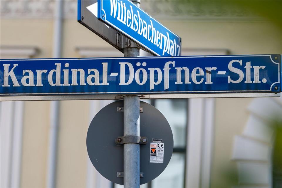 Für die Namen von Straßen sollen Bürger in einem Wettbewerb Vorschläge einreichen. (Symbolbild)Leonie Asendorpf/dpa