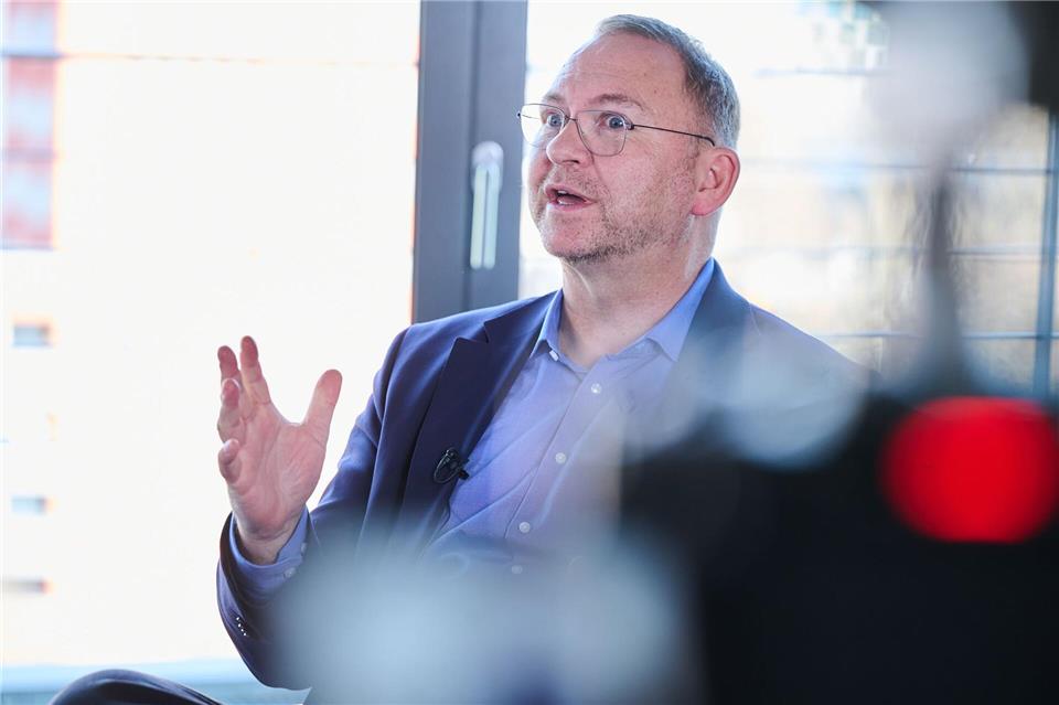 Für die Rente fordert Verdi-Chef eine stärkere Heranziehung reicher Teile der Gesellschaft. Annette Riedl/dpa