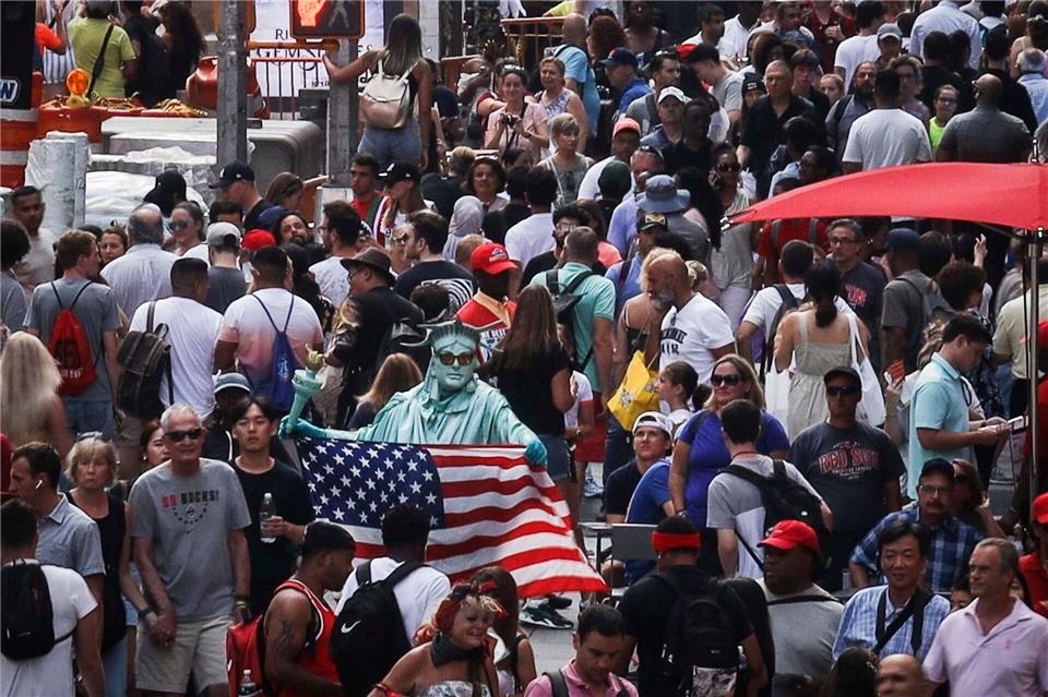 Für die Volkszählung in den USA ist es eigentlich unerheblich, ob die erfassten Personen US-Staatsbürger sind oder welchen Aufenthaltsstatus sie haben. (Archivbild)Bebeto Matthews/AP/dpa
