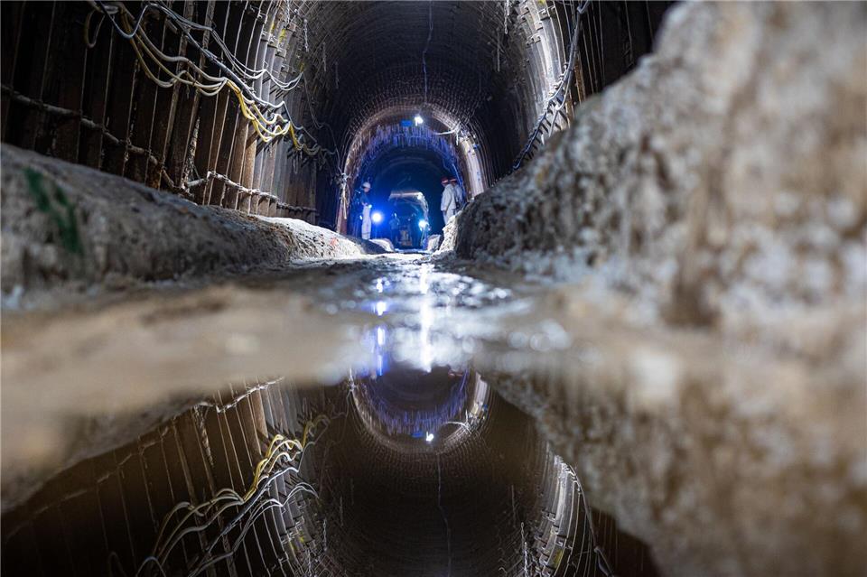 Für die gesetzlich vorgeschriebene Bergung des Atommülllagers Asse gibt es keinen Zeitplan mehr. (Archivbild)Moritz Frankenberg/dpa