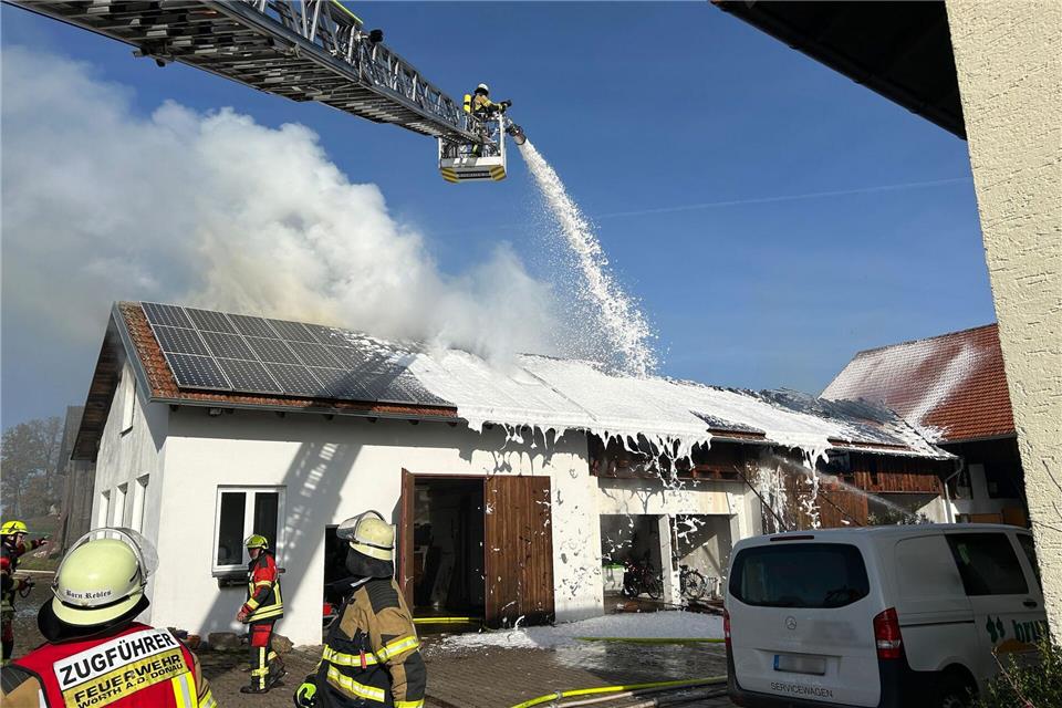 Für mehrere Stunden waren die Kräfte im Einsatz.-/Kreisbrandinspektion Cham/dpa