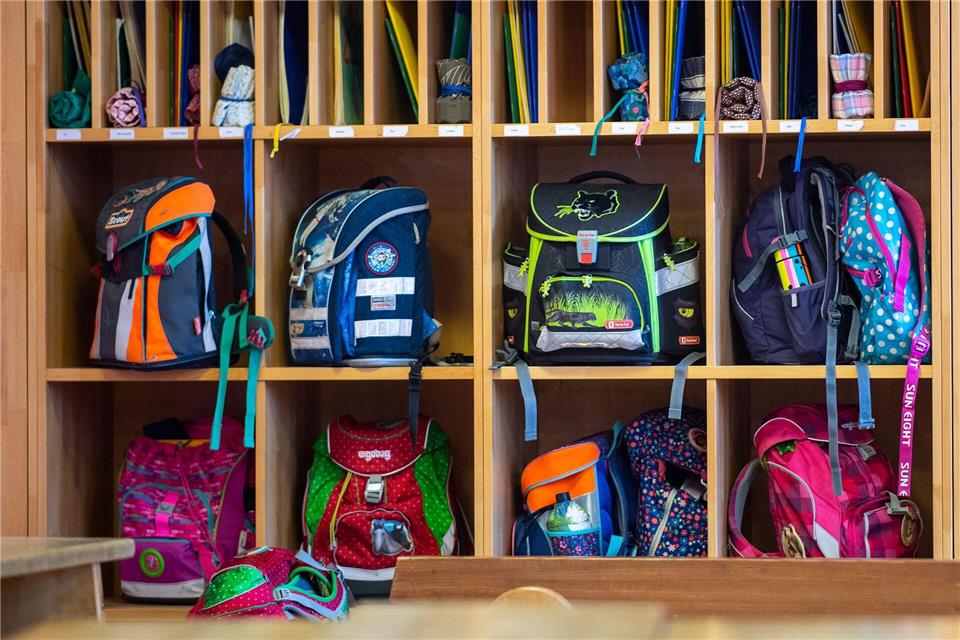 Für rund 534.000 Schülerinnen und Schüler beginnt in Sachsen am kommenden Montag das neue Schuljahr. (Symbolbild)Monika Skolimowska/dpa-Zentralbild/dpa