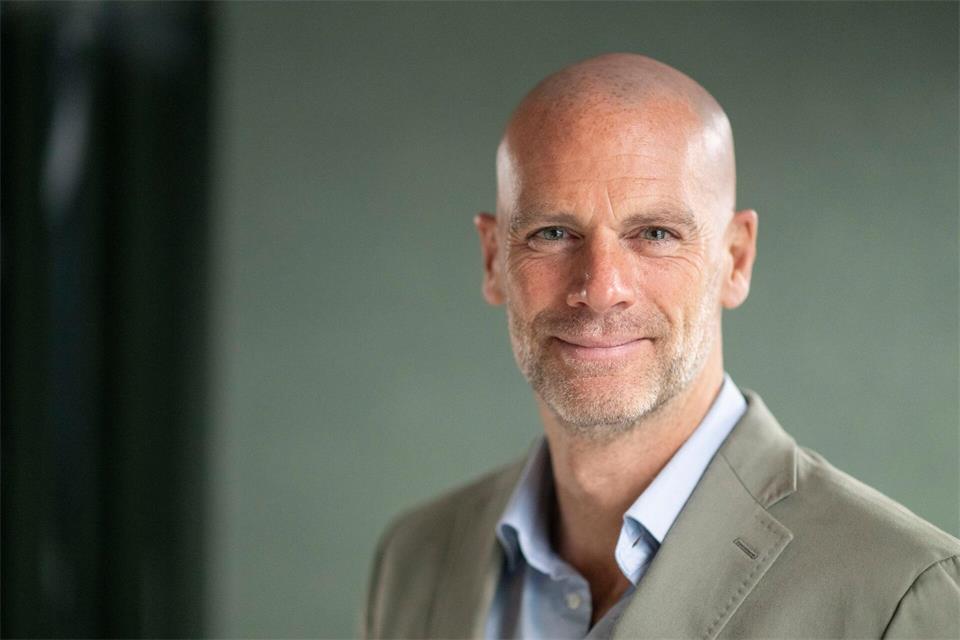 Gall: „China bleibt das größte Einzelrisiko für die deutschen Konzerne“. (Archivbild)Marijan Murat/dpa