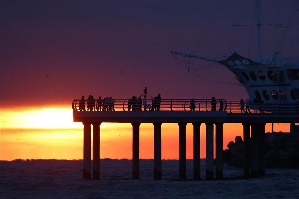 Gangneung erwacht: Spektakulärer Sonnenaufgang fasziniert Frühaufsteher östlich von SeoulYonhap/YNA/dpa