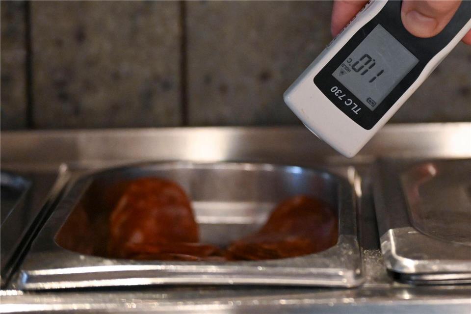 Ganz wichtig ist es, dass Lebensmittel frisch geschnitten sind. Katharina Kausche/dpa