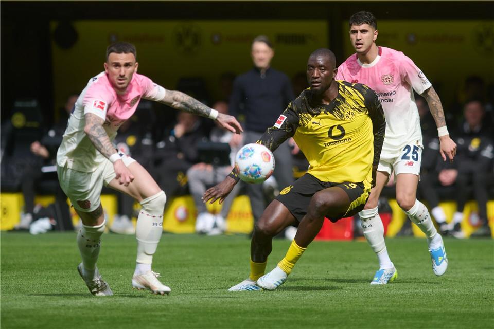 Garcia kehrte für Bayer in die Startelf zurück.Bernd Thissen/dpa