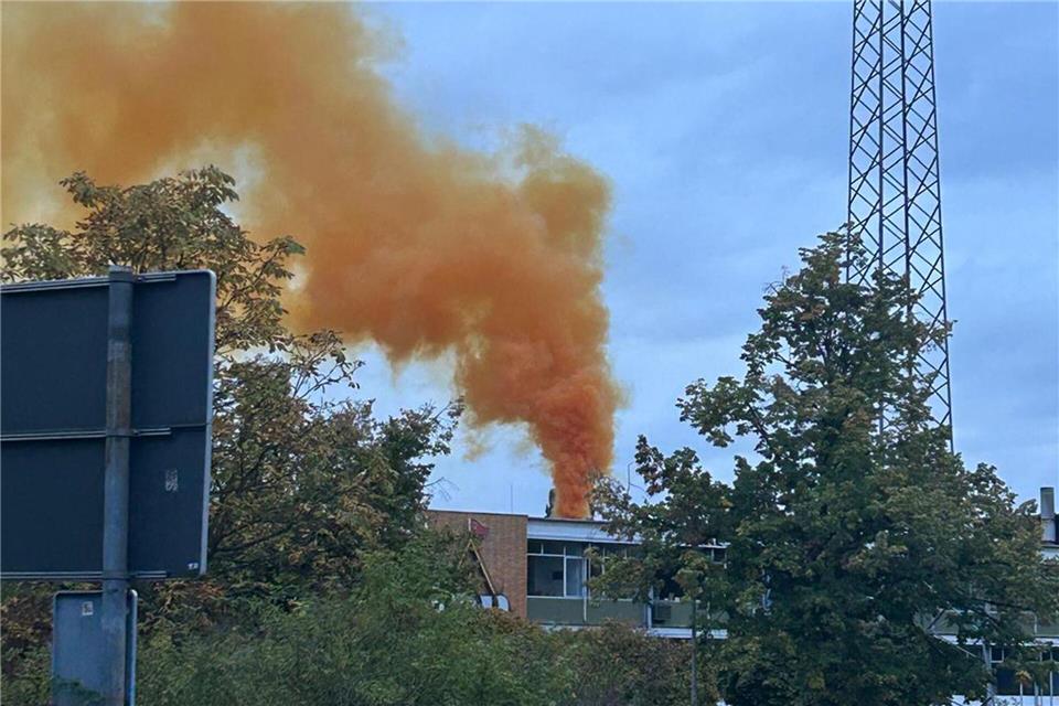 Gasalarm nach einem Störfall in einem Industriebetrieb.Ralt Hettler/dpa