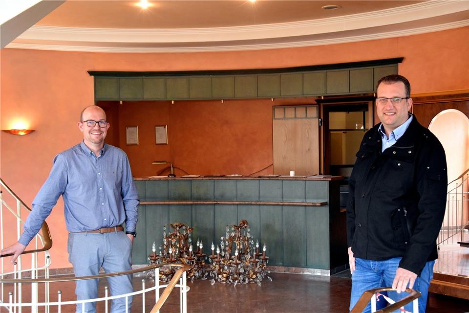 Gastronom André Wachtmeister (links) und Investor Tobias Brun planen einen neuen Hotel- und Restaurantbetrieb im Landhaus Keller.