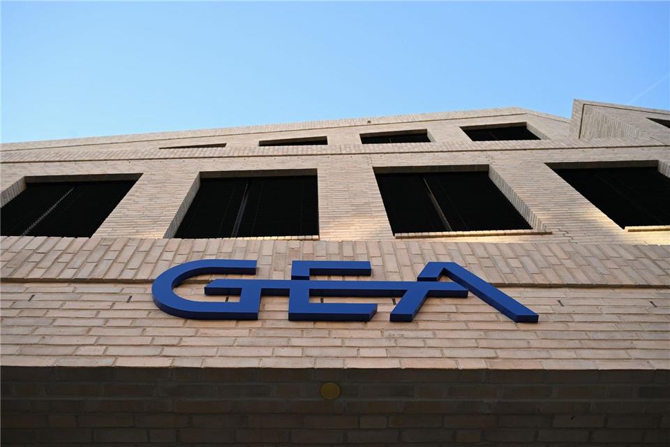 Gea-Logo am Eingang der Düsseldorfer Firmenzentrale. Wolf von Dewitz/dpa